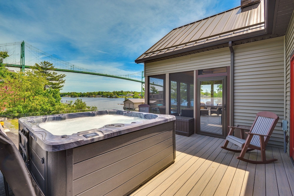 Hot Tub Dock: Waterfront Wellesley Island Home! - Property Image 15