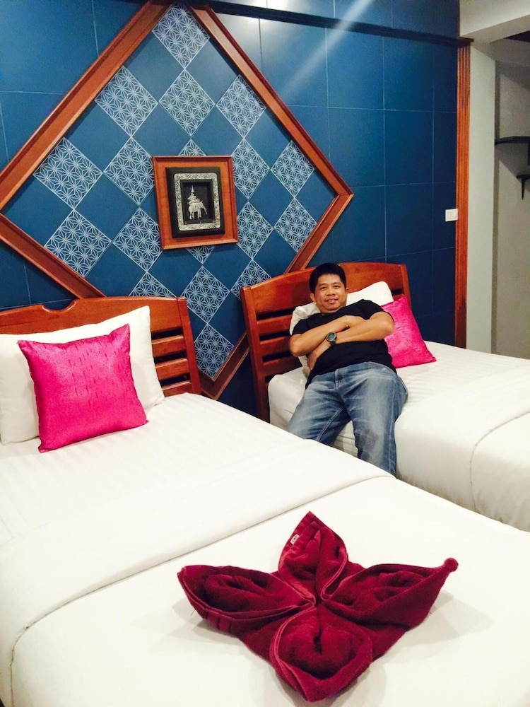 TR Guesthouse