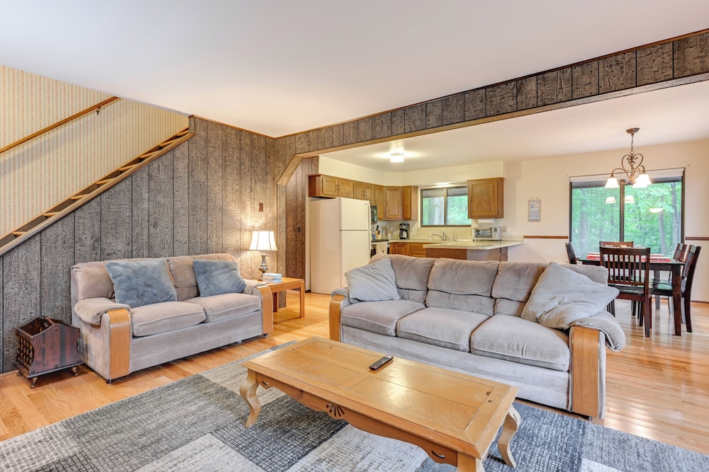 Walk to Beach: Pet-friendly Caseville Cabin