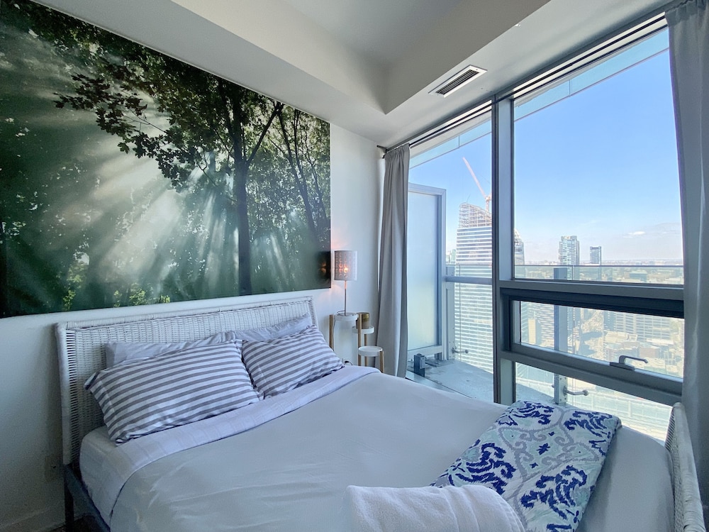 Waterfront York Suites-3