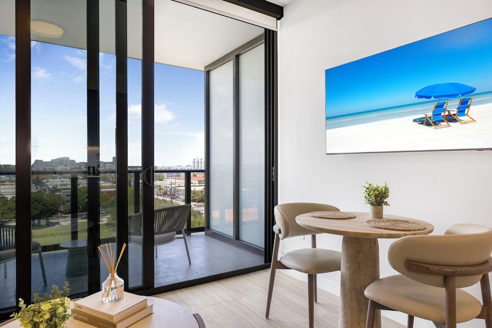Luxury Condos Near Miami Beach