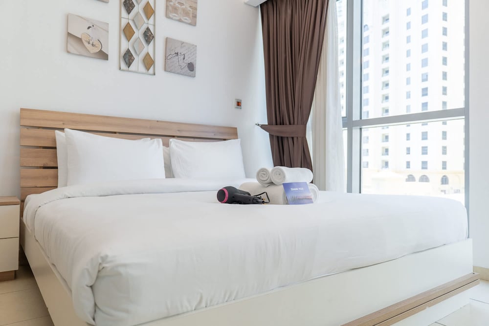 Exceptional and Stunning 1 Bedroom in Dubai Marina