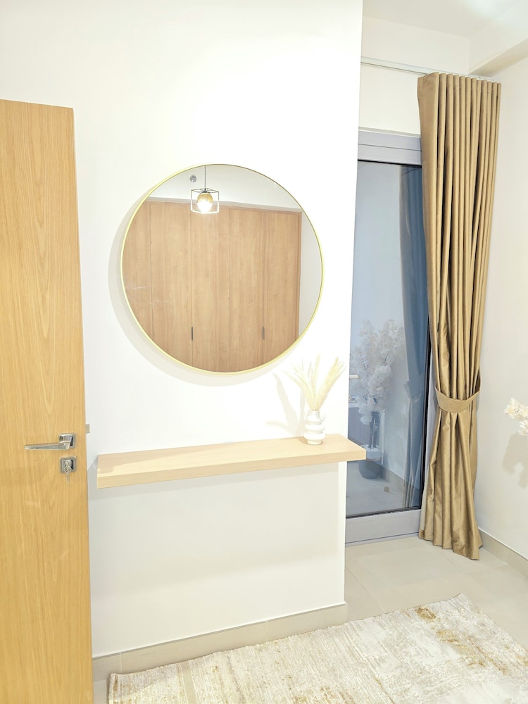 LUXURY BOULEVARD 2BHK