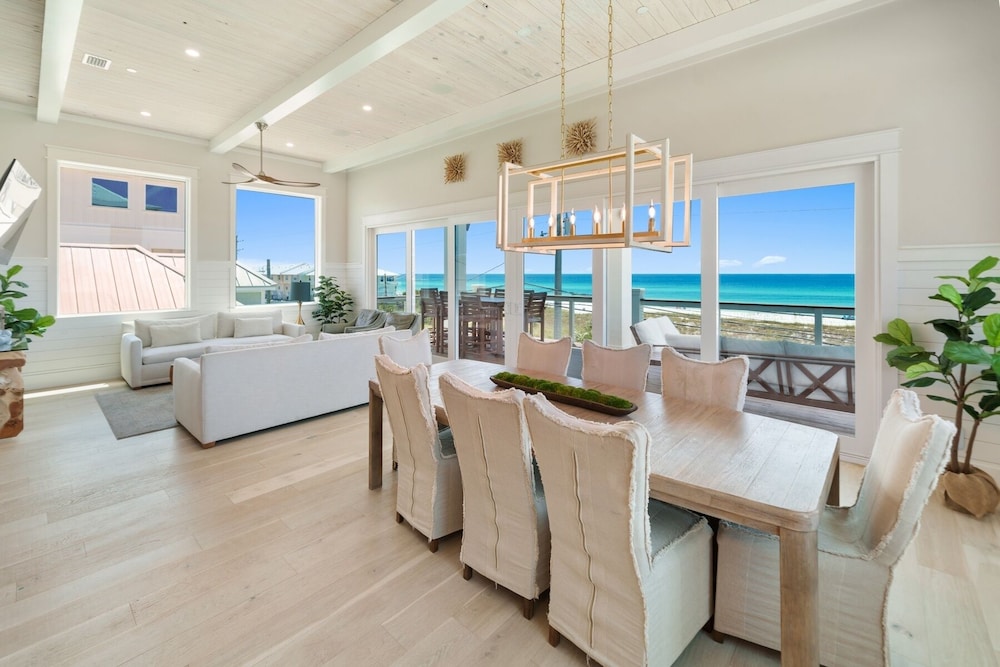 Laguna Sunset 7 Bedroom Home