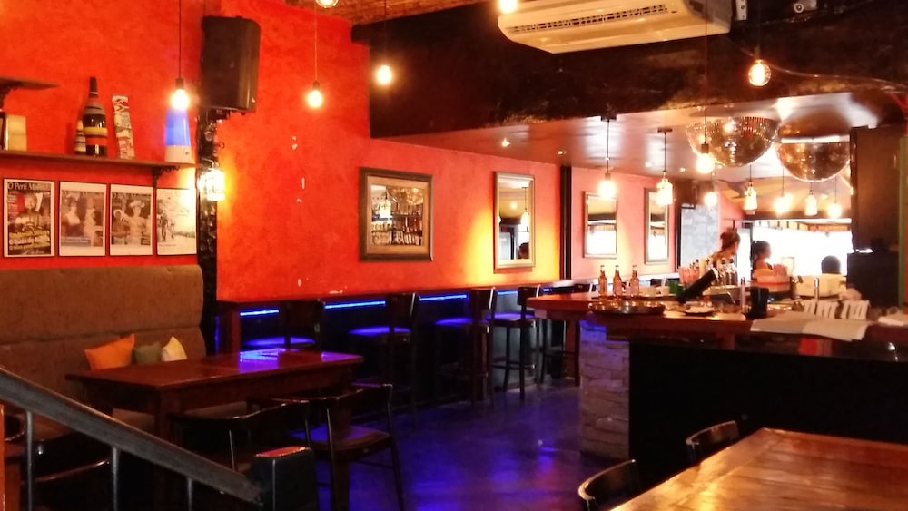 Tao Bar & Pousada