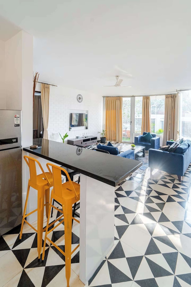 Camelia by Da Alohas luxe 2 BHK Suite