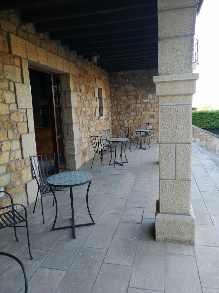 Santander Vacations - Posada El Jardin de Angela - Property Image 3