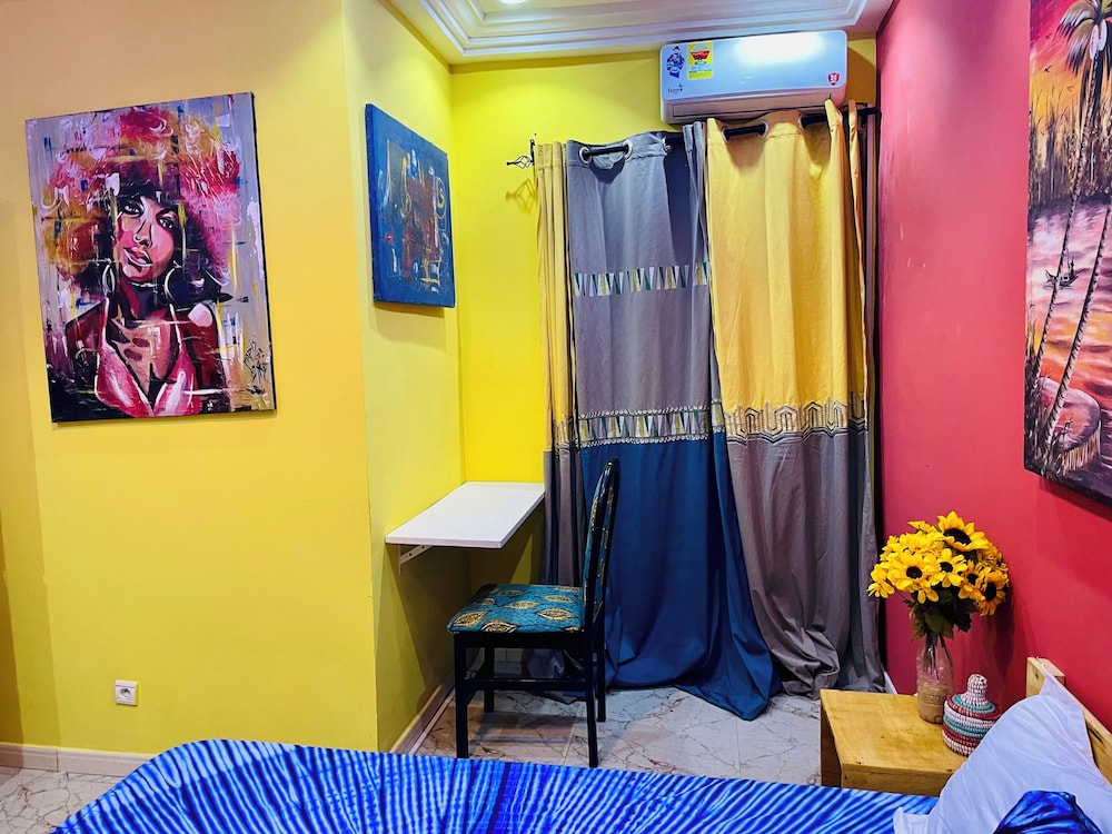 Fadidi House
