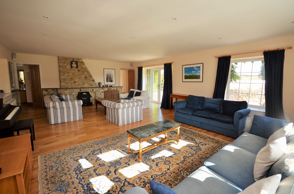 Rookley Farm Lodge view 4