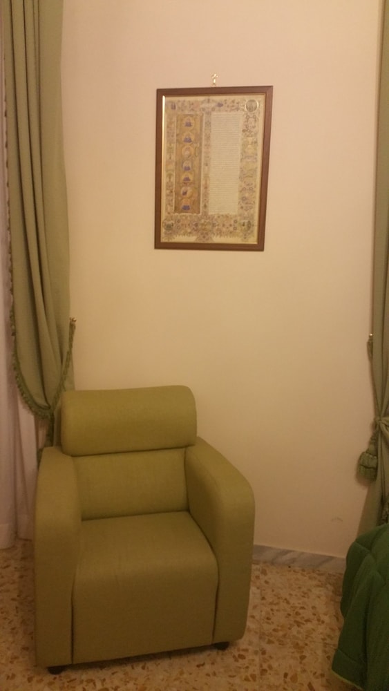 B&B Rochel