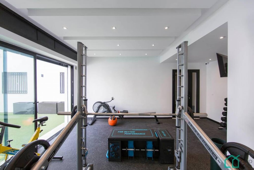 Sunset 202 Luxury With gym Club in Lac 1