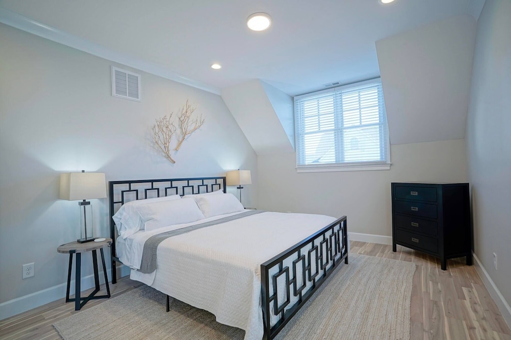 Atlantic Beach House view 5