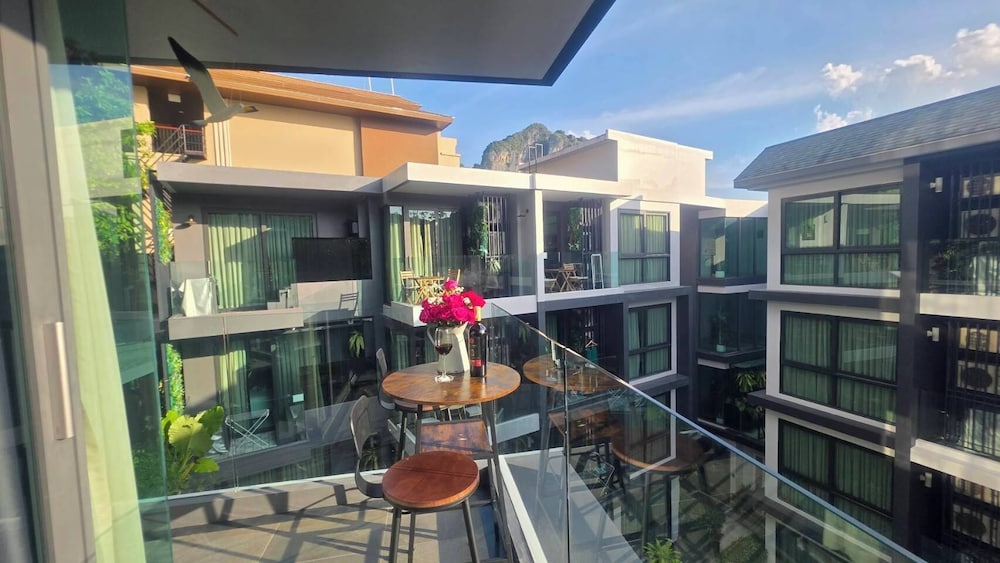 A202 - One Bedroom Partial Seaview Serviced Apartment, Ao Nang Beach