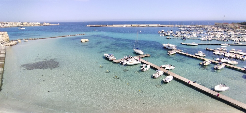 Little House With Garden in Otranto - Baia dei Turchi - pet Friendly