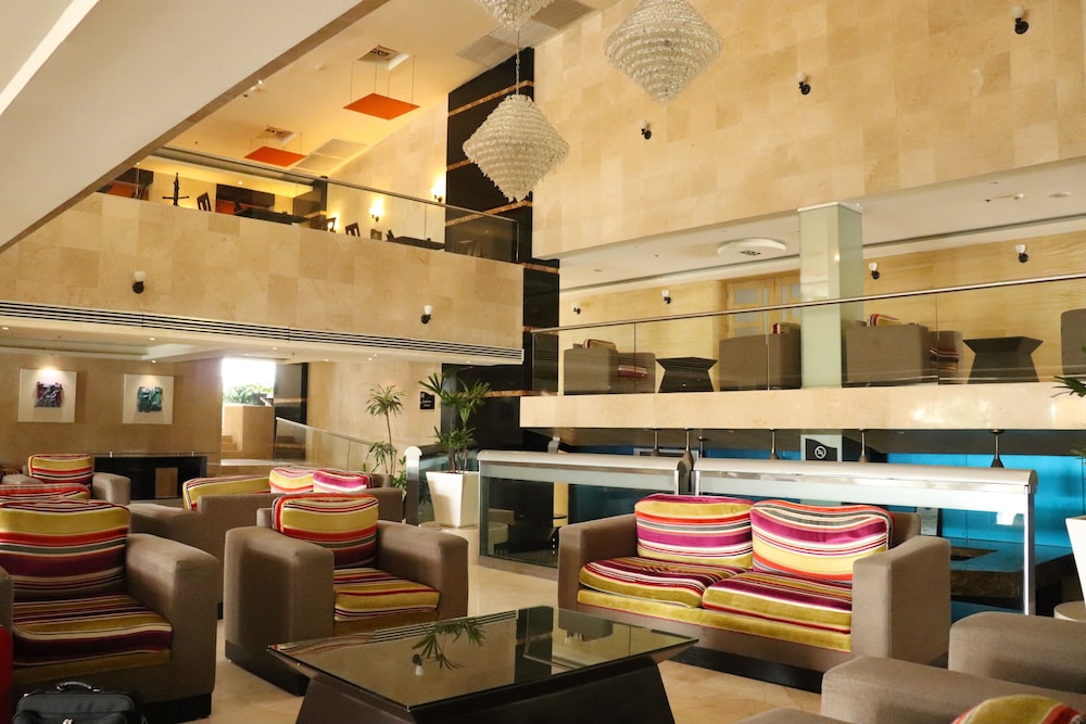 Villahermosa Vacations - Holiday Inn Villahermosa Aeropuerto, an IHG Hotel - Property Image 4