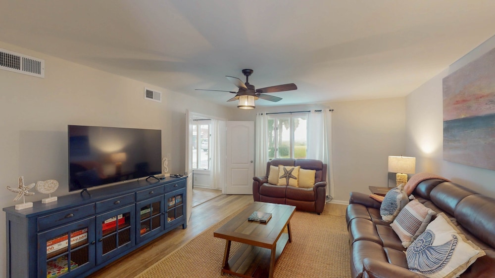 Porter Paradise 4 Bedroom Home