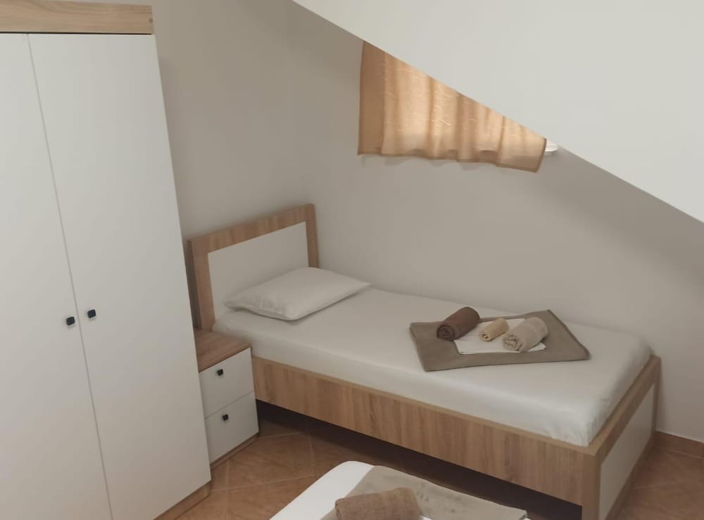 Apartment Josip