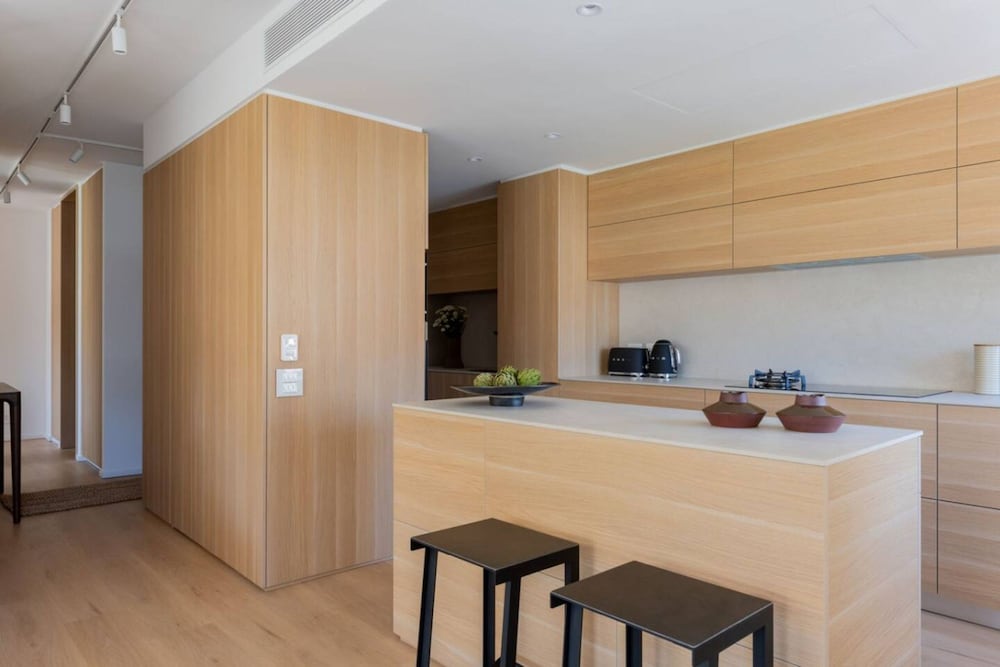 Casa Mia Lux - Sea Point 2 Bedroom Apartment