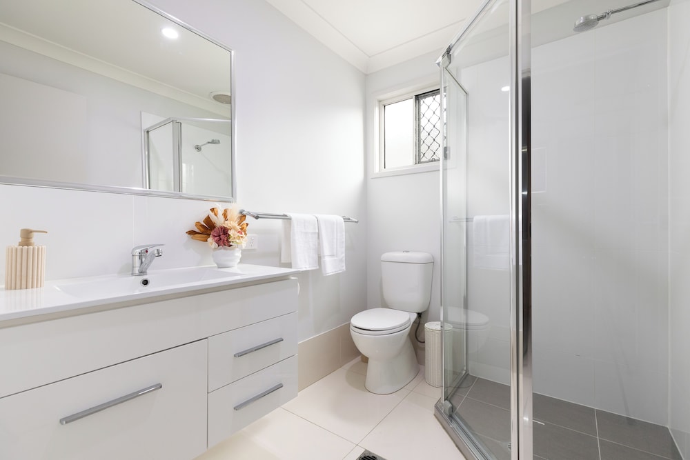 Smart Suites Self Check-in Apartments - 39 Freney