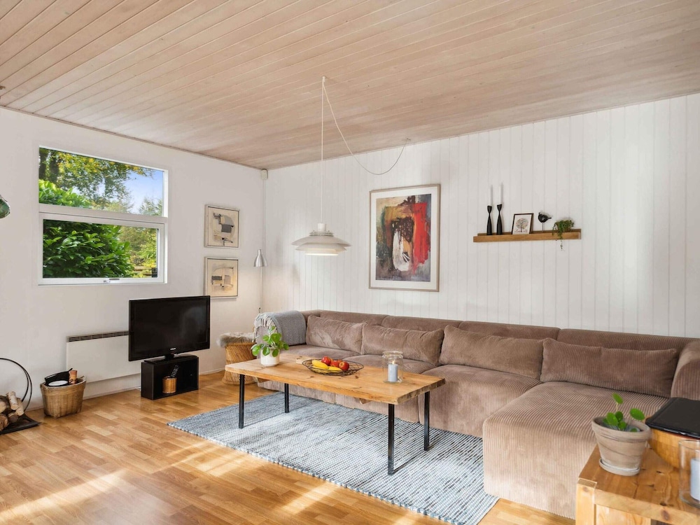 5 Star Holiday Home in Glesborg