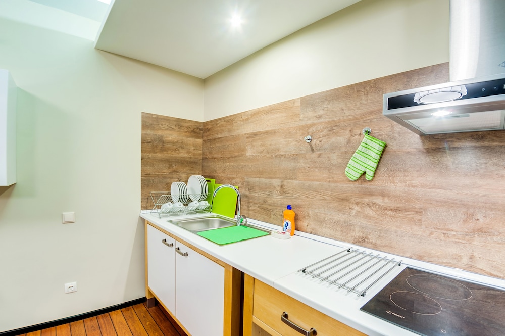 Aura Apartments