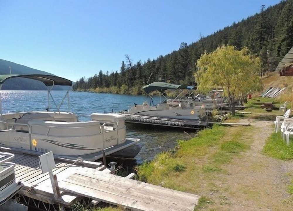 Marigold Fishing Resort