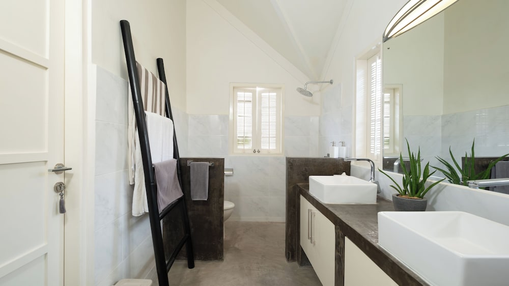 Villa Merta Sari 8 by Villa Finder
