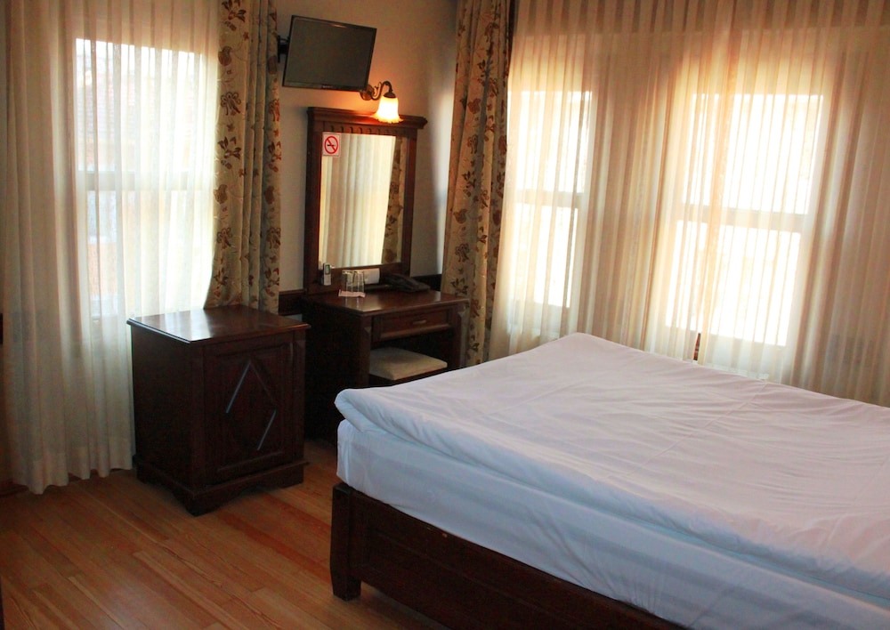 Hotel Sultan Hill becomes Sultan Hill Otel. - Image 12