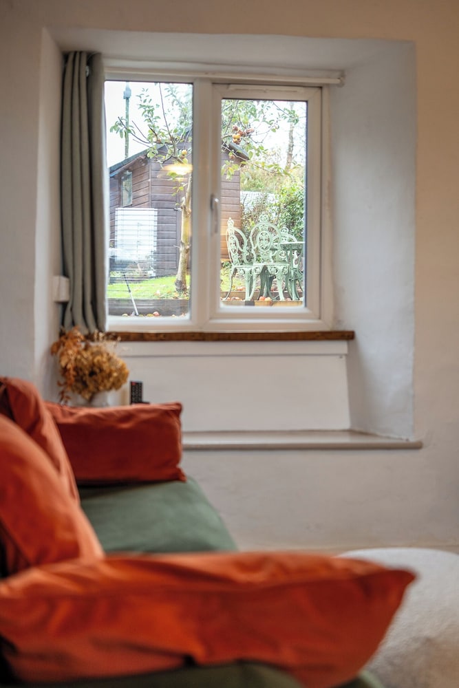 Beautiful 2BD Cottage in Nailsworth