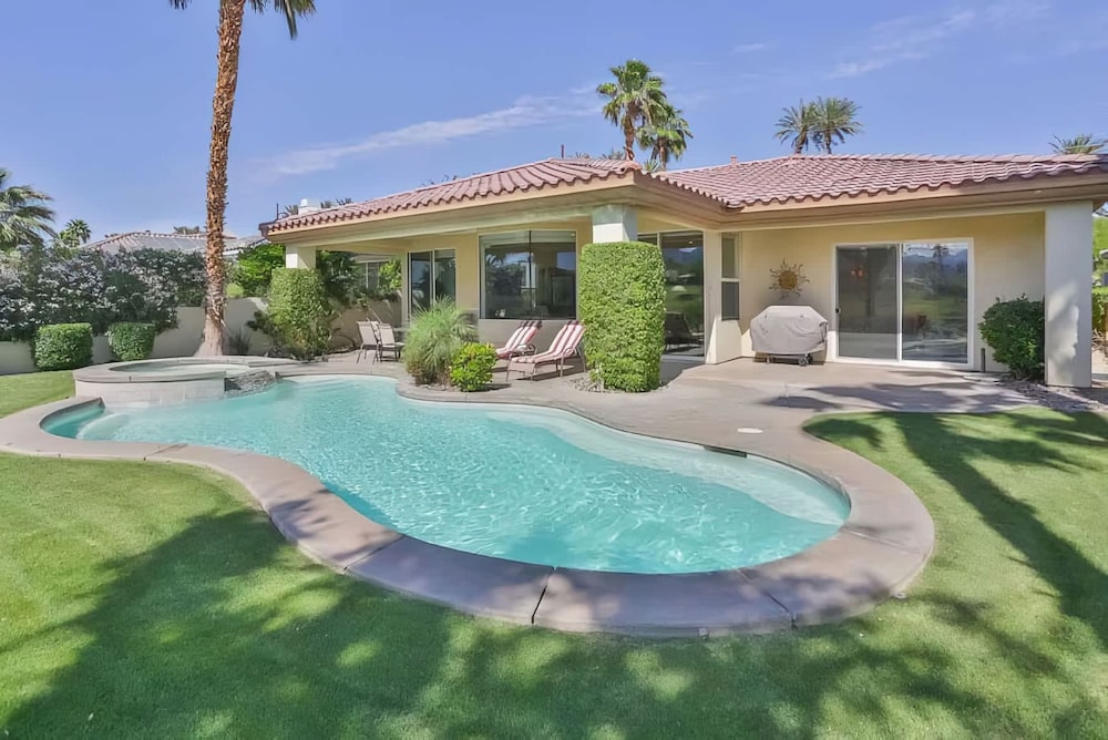 5 Star Rating Oasis Golf Pool Spa 3bed Pga West
