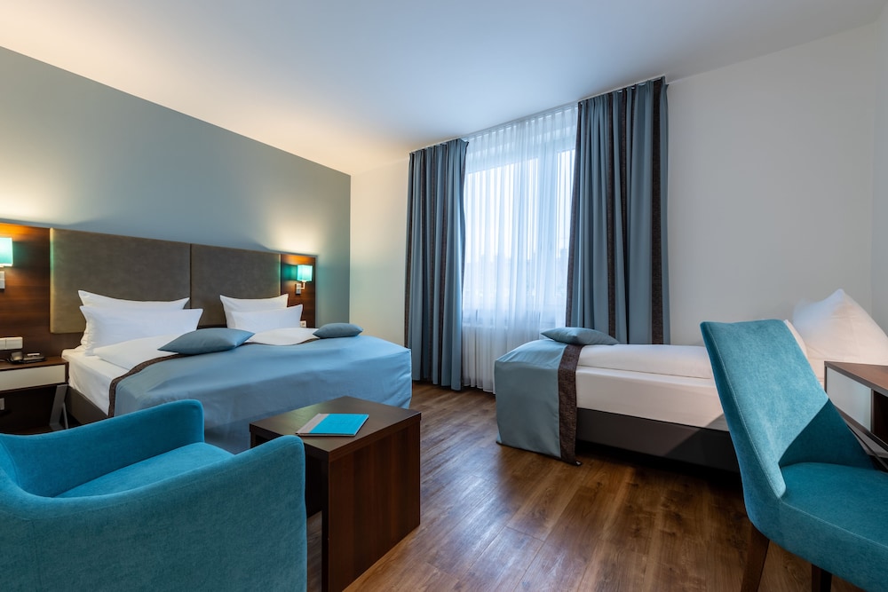 Frankfurt Vacations - Trip Inn Messe Westend - Property Image 35