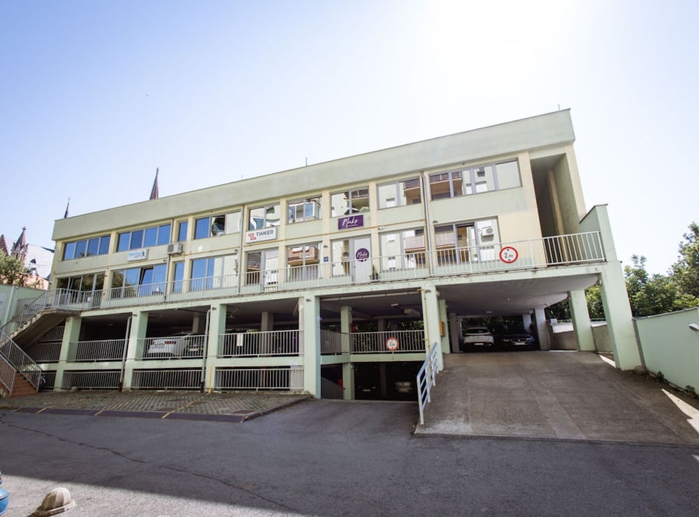 Stylish Apartments With Osijek Near Top Attractions
