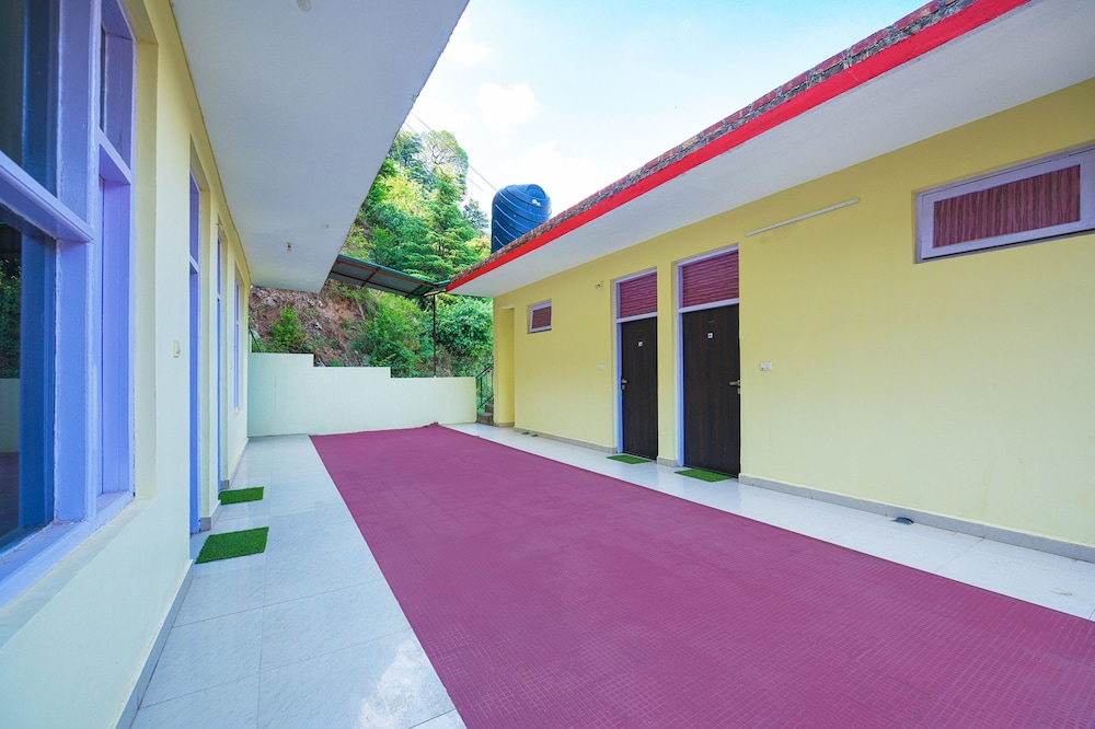 Fabhotel Shane Villa Residency