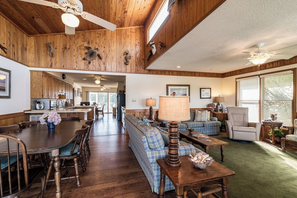 Lachicotte Vacation Rentals
