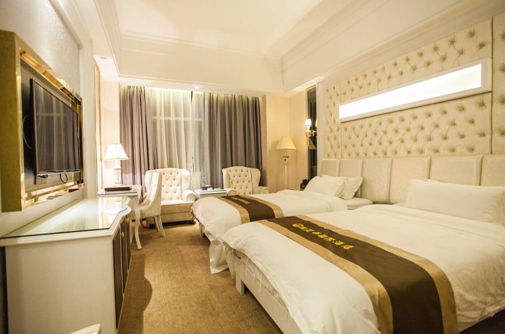 Kelly Wah International Hotel