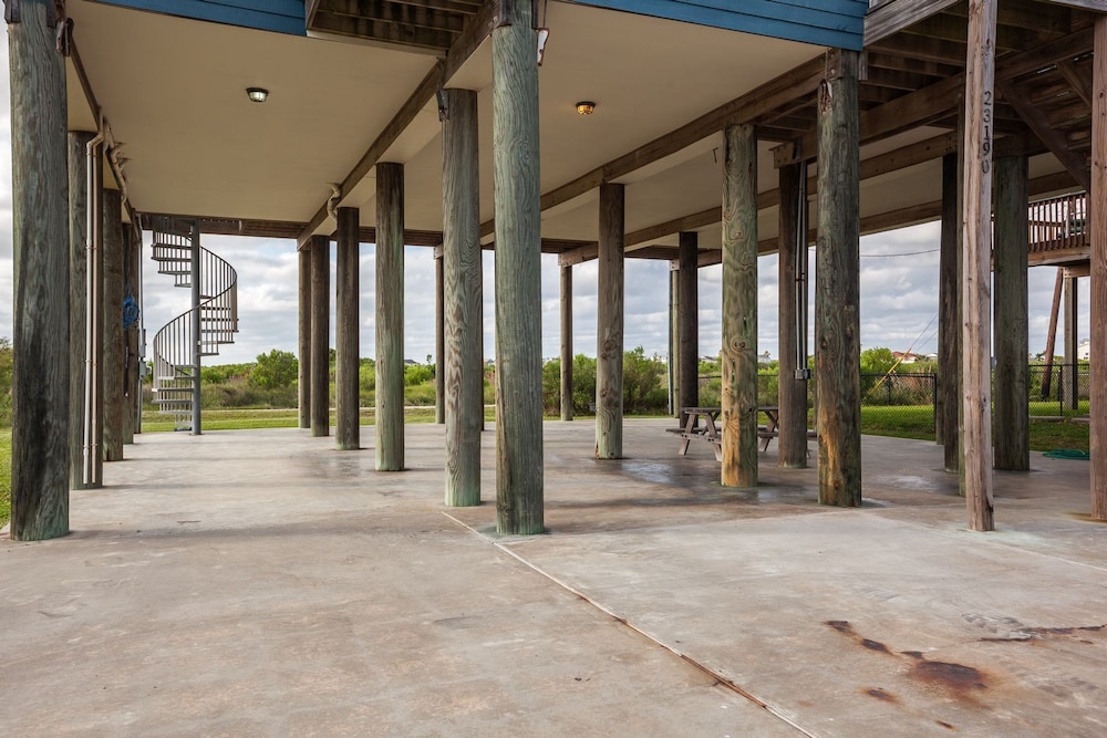 Sandy Hook by Ryson Vacation Rentals