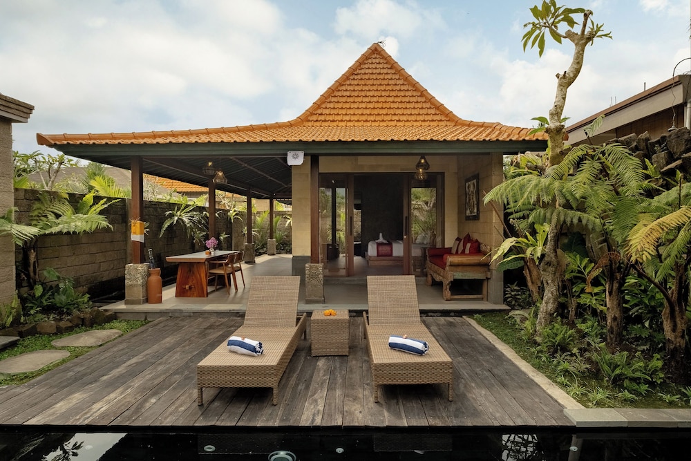 Agrapana Ubud Villa