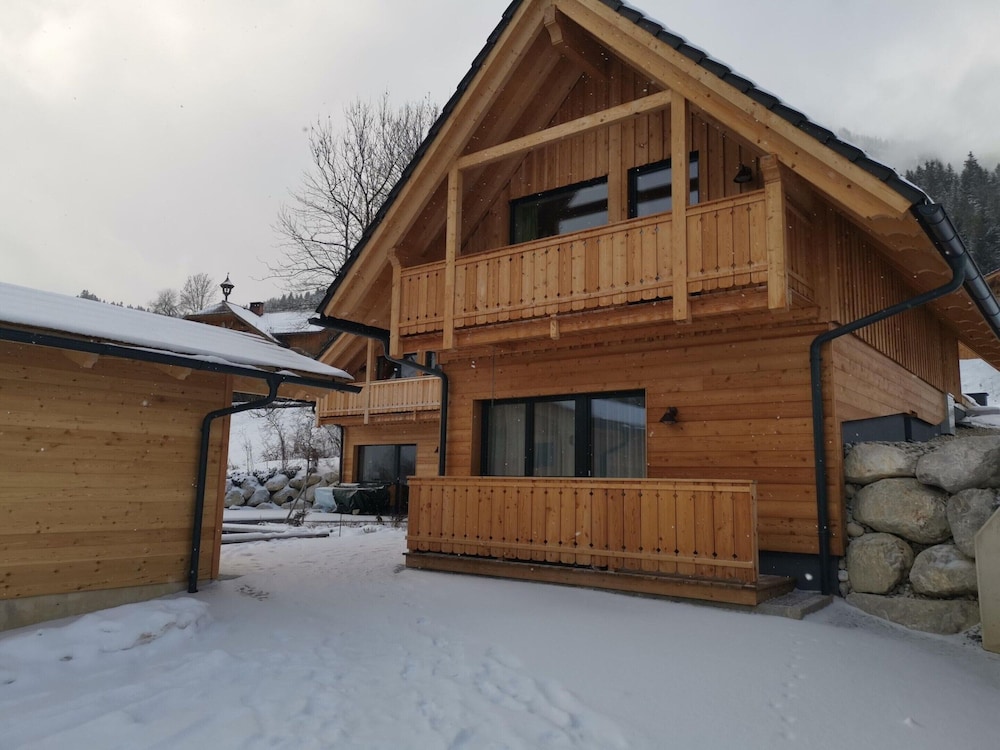 Premium Chalet in Tauplitz With Sauna and Pool