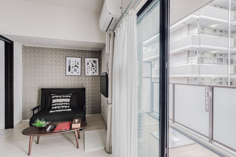 BON Condominium Umeda