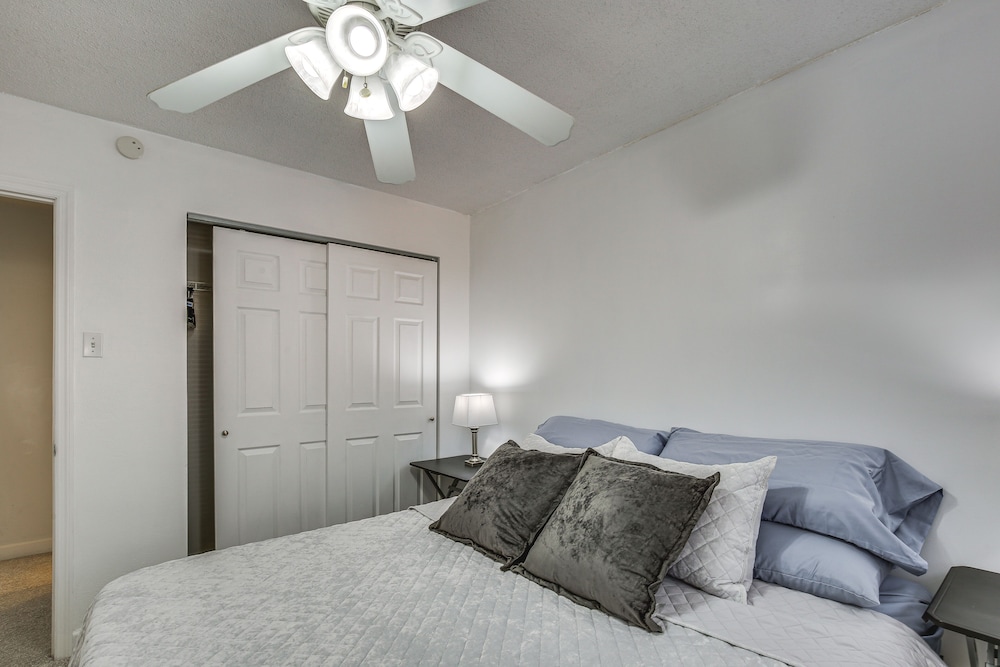St Ann Townhome < 1 Mi to International Airport! - Property Image 18