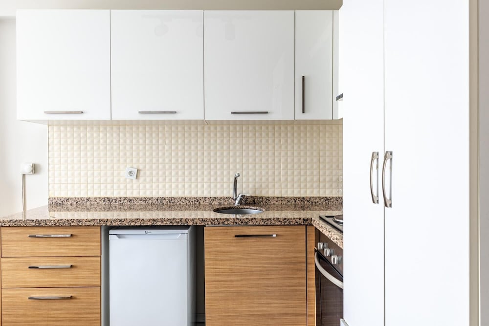 Cozy and Modern Studio With City View in Atasehir