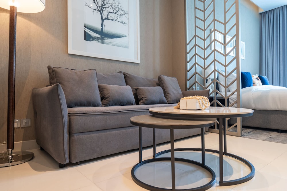 Cozy Studio Perfect for 4 at Damac Maison Prive