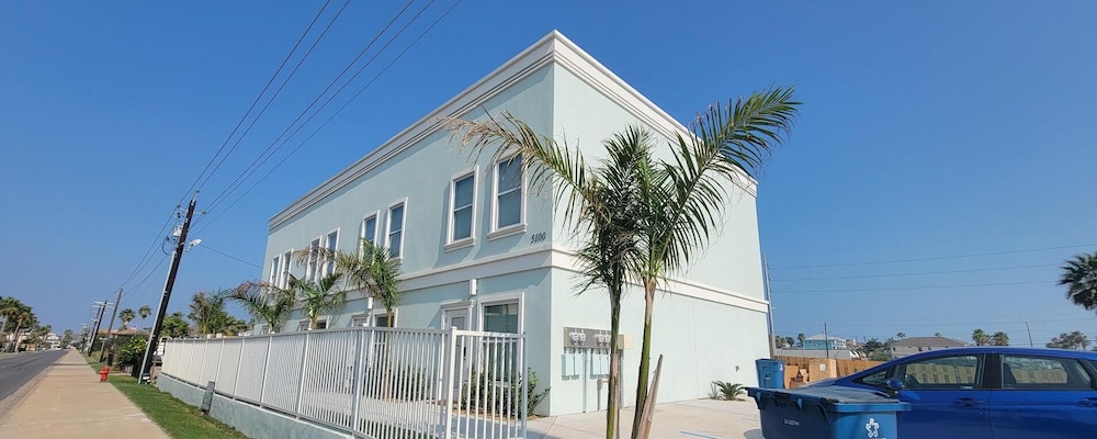 Villas de Laguna 3