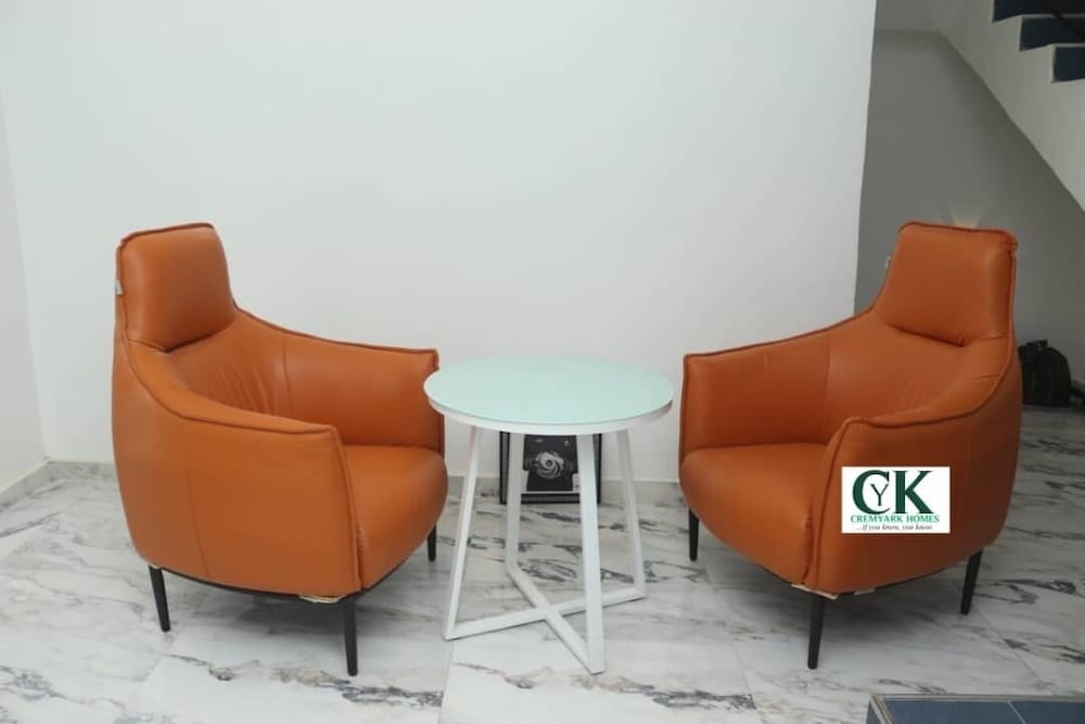 CREMYARK HOME APARTMENTS