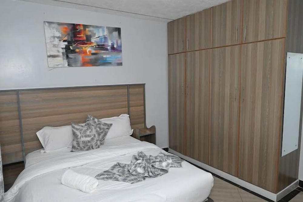 Lux Suites Mungai Heights Naivasha