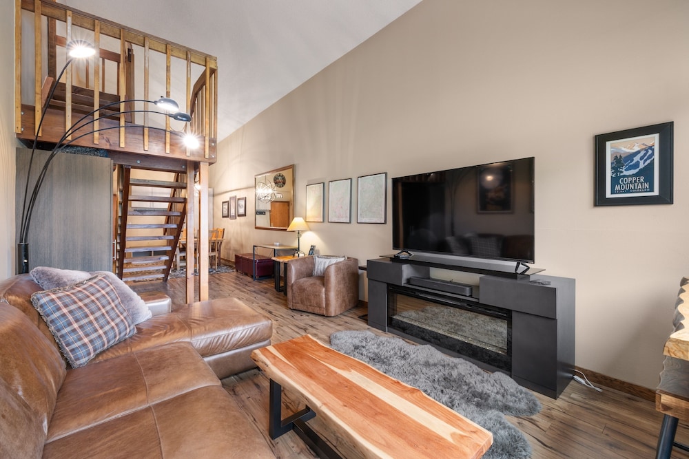 Fp300 Foxpine Inn 2 Bedroom Condo