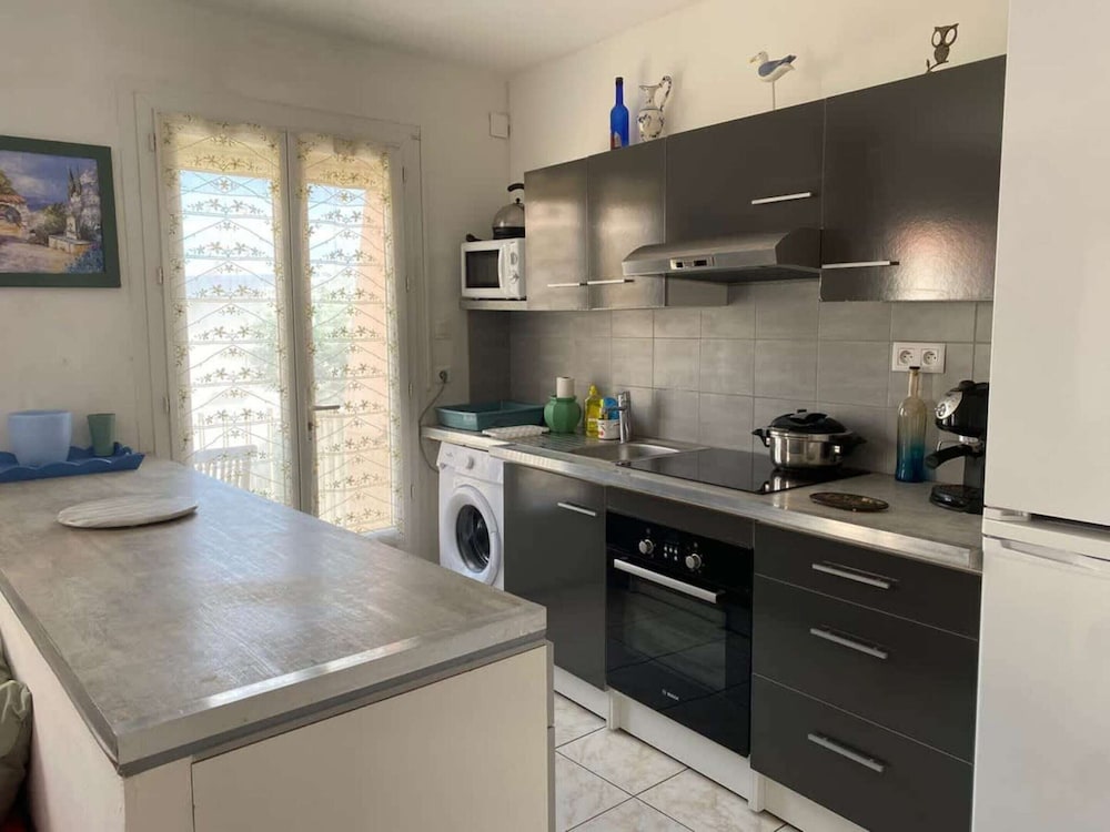 Apartment for 3 in Valras Center