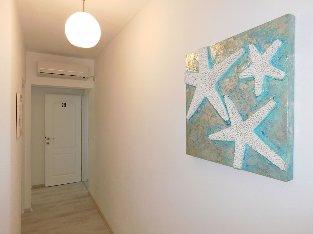 Coloured - Apartments on Island - A2 -zeleni : view 4