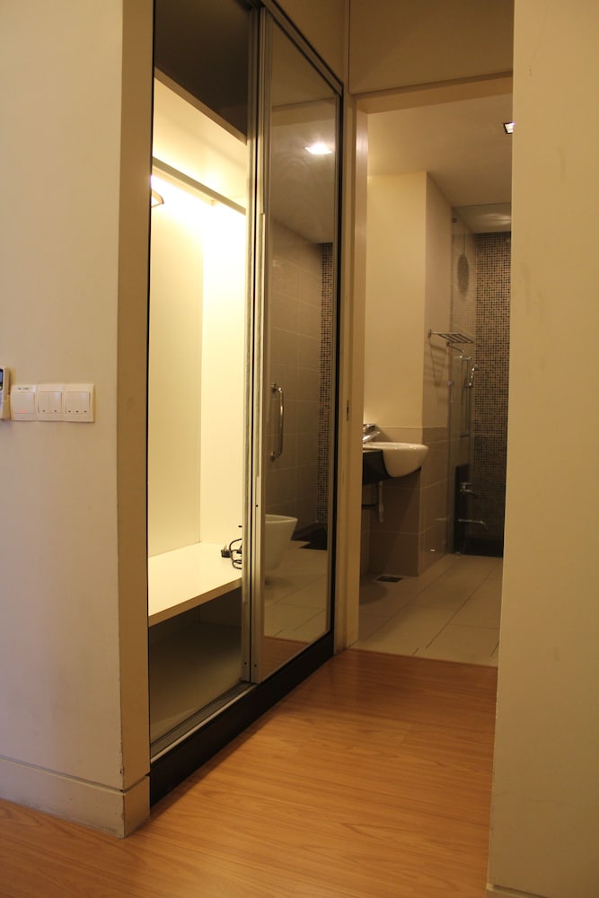 Room Space Bukit Bintang