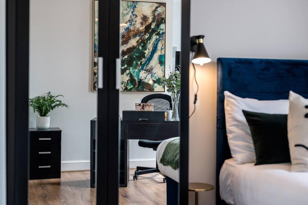 Host Apartments Bedford Place
